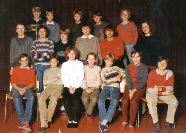 4d -->  1984-1985